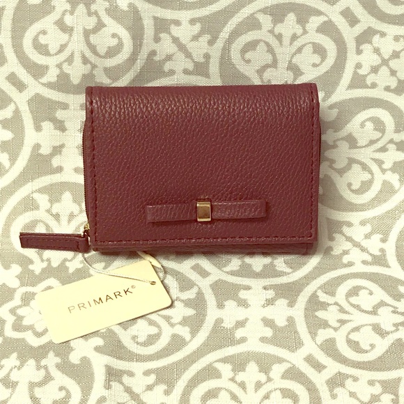 Primark Handbags - 💟NWT PRIMARK WALLET💟